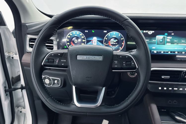 Used JETOUR X90 PLUS 2023 Facelift 1.6TD DCT Villa 7-Seater Interior 3
