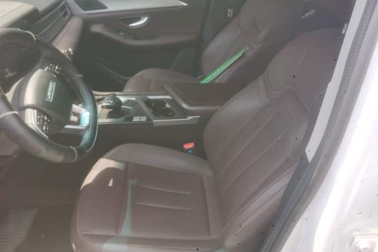 Used JETOUR X90 PLUS 2023 Facelift 1.6TD DCT Villa 7-Seater Interior 4