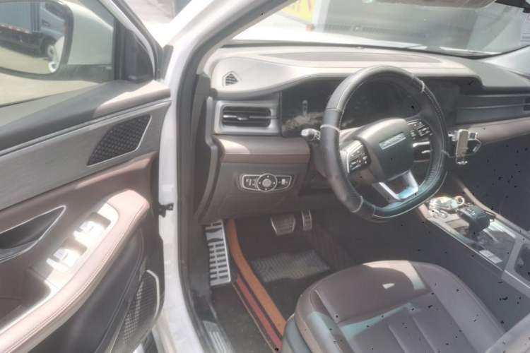 Used JETOUR X90 PLUS 2023 Facelift 1.6TD DCT Villa 7-Seater Interior 5