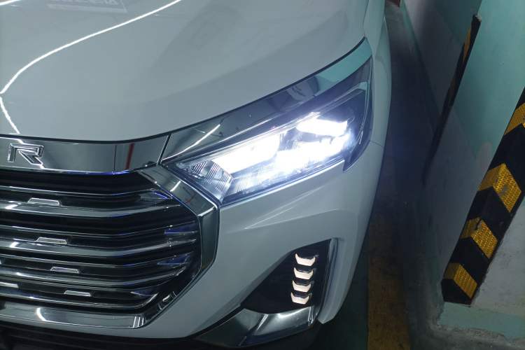 Used JETOUR X90 PLUS 2023 Facelift 1.6TD DCT Villa 7-Seater Left Front Headlight