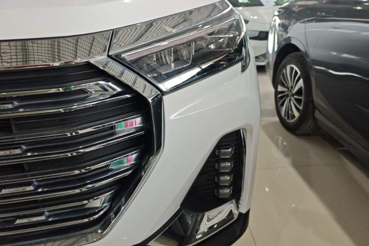 Used JETOUR X90 PLUS 2023 1.5T Manual Biyuan 5-Seater Left Front Headlight