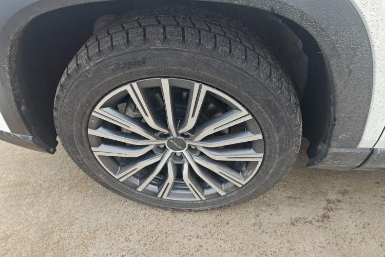 Used JETOUR X90 PLUS 2023 Facelift 1.6TD DCT Villa 5-Seater Left Front Wheel Hub