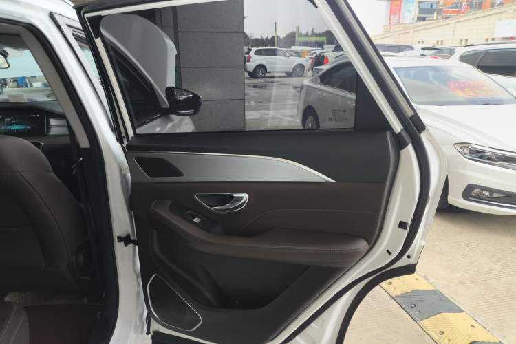 Used JETOUR X90 PLUS 2023 1.6TD DCT Villa 5-Seater Right Rear Door Interior