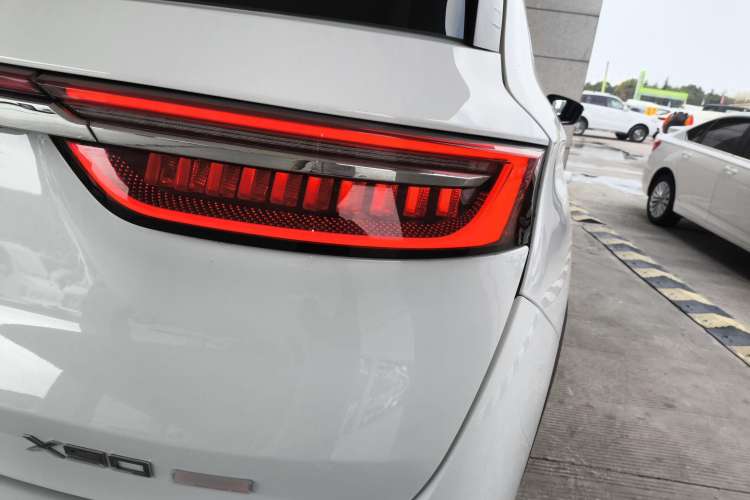 Used JETOUR X90 PLUS 2023 1.6TD DCT Villa 5-Seater Right Rear Taillight