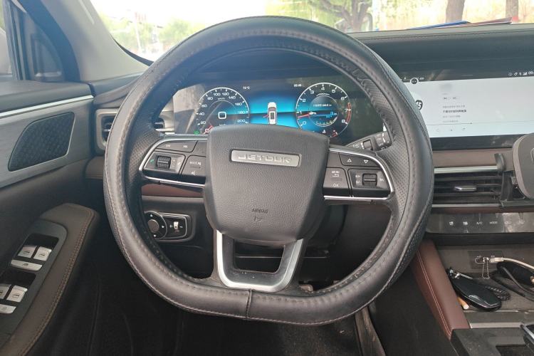 Used JETOUR X90 PLUS 2023 1.6TD DCT Flat-Platform + 5 Seats Steering Wheel