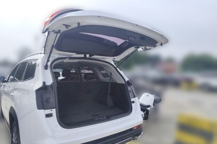 Used JETOUR X90 PLUS 2023 Facelift 1.6TD DCT Villa 7-Seater Trunk