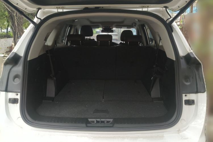 Used JETOUR X90 PLUS 2023 1.6TD DCT Villa 7-Seater Trunk