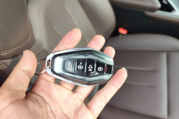 Used JETOUR X90 PLUS 2023 Facelift 1.6TD DCT Villa 7-Seater Vehicle Key