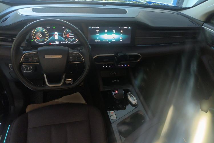 Used JETOUR X90 PLUS 2024 1.6TD DCT Villa PRO 7-Seater Center Console