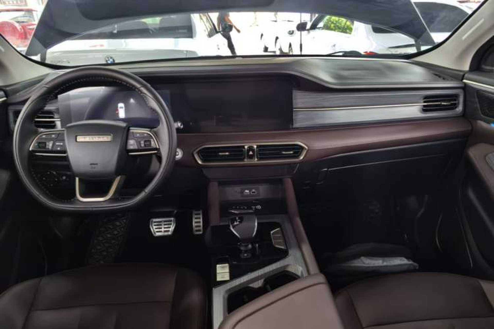 Used JETOUR X90 PLUS 2024 1.6TD DCT Villa PRO 5-Seater Center Console