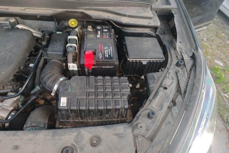 Used JETOUR X90 PLUS 2024 1.6TD DCT Villa PRO 7-Seater Engine Bay Left