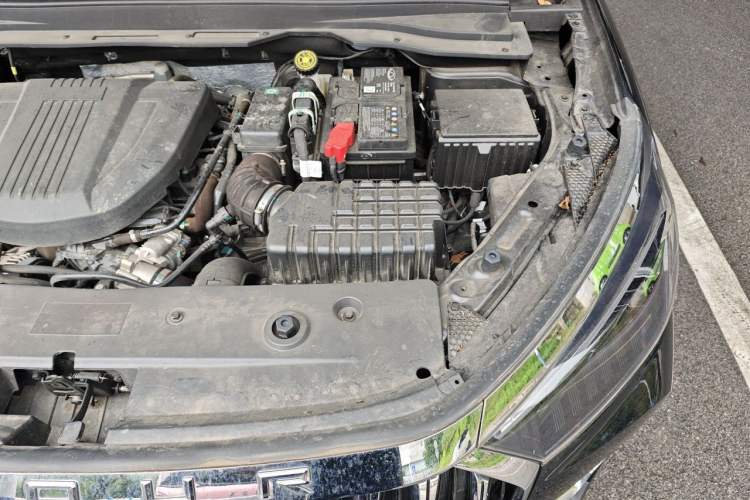 Used JETOUR X90 PLUS 2024 1.6TD DCT Villa 7-Seater Engine Bay Left