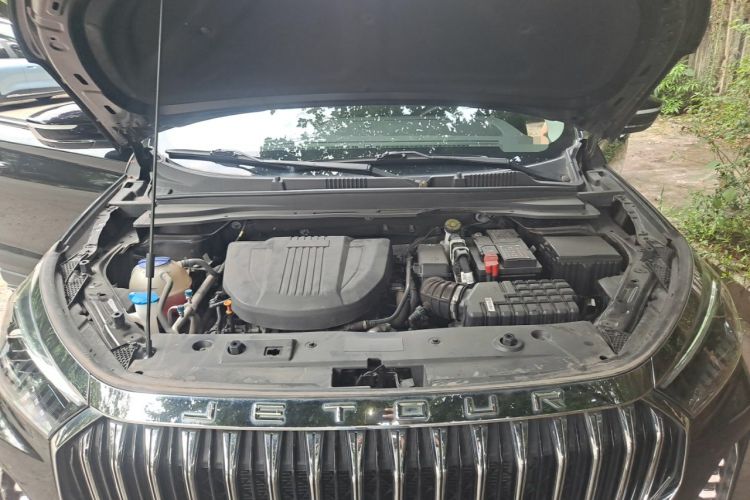 Used JETOUR X90 PLUS 2024 1.6TD DCT Villa PRO 7-Seater Engine Bay
