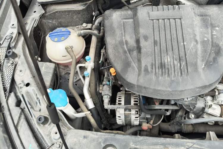 Used JETOUR X90 PLUS 2024 1.6TD DCT Villa 7-Seater Engine Bay Right