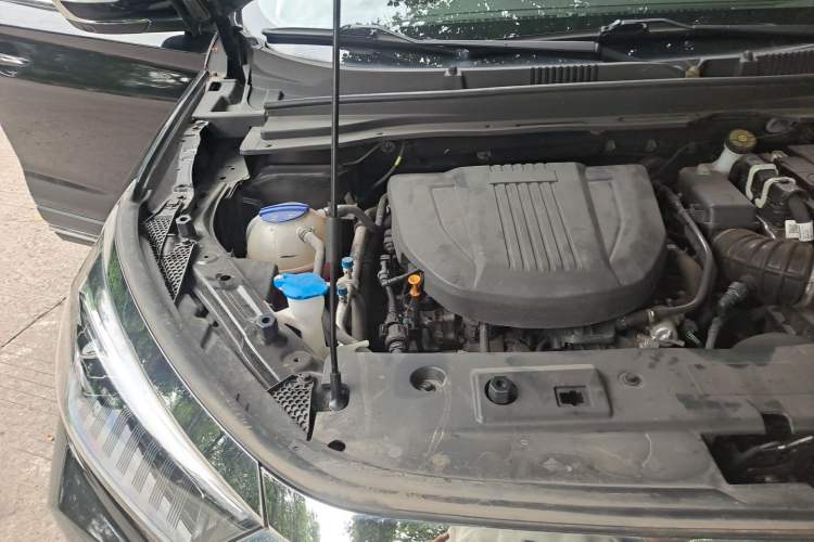 Used JETOUR X90 PLUS 2024 1.6TD DCT Villa PRO 7-Seater Engine Bay Right