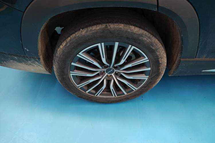 Used JETOUR X90 PLUS 2024 1.6TD DCT Villa PRO 7-Seater Exterior 5