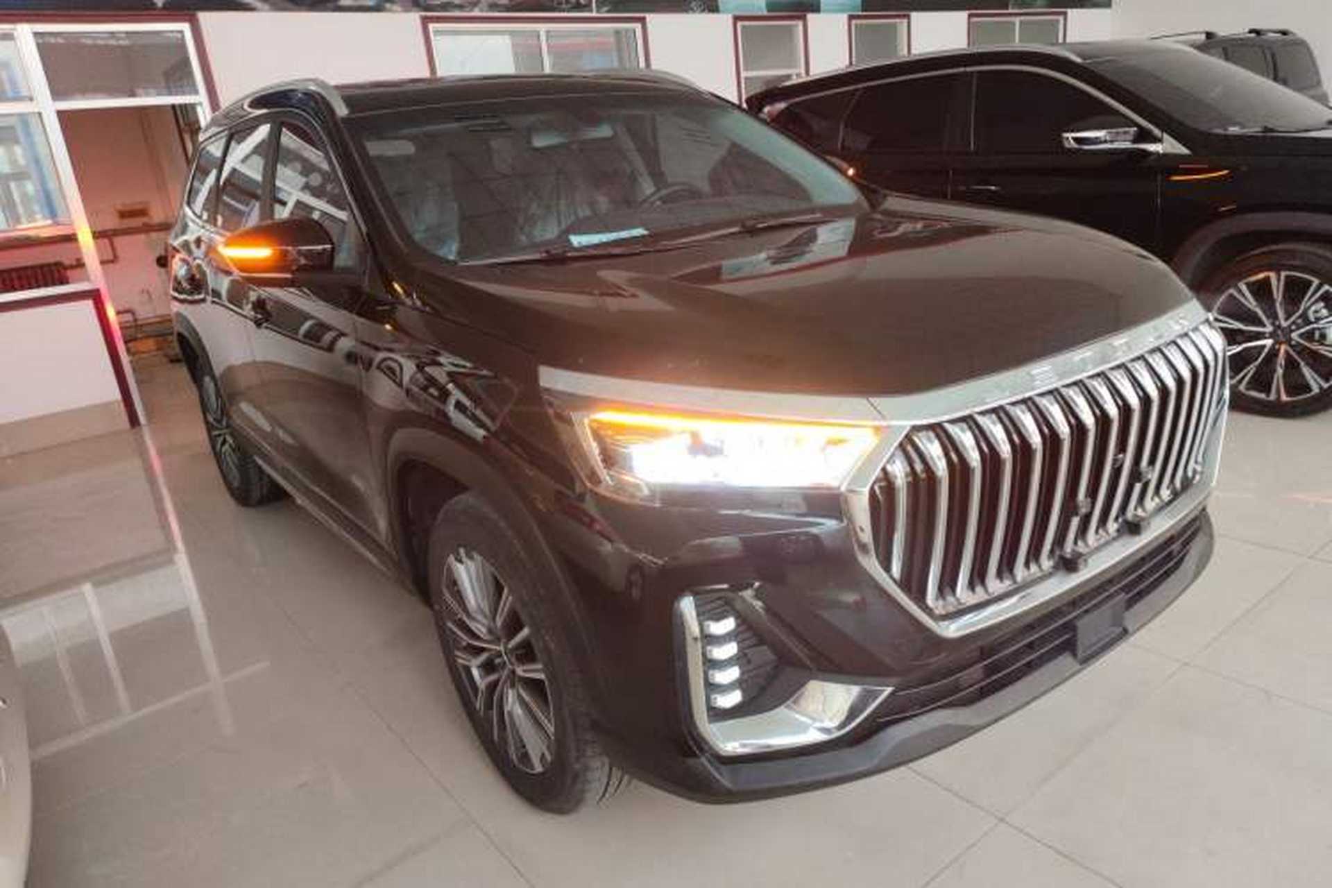 Used JETOUR X90 PLUS 2024 1.6TD DCT Villa 7-Seater Front Right 45 Deg