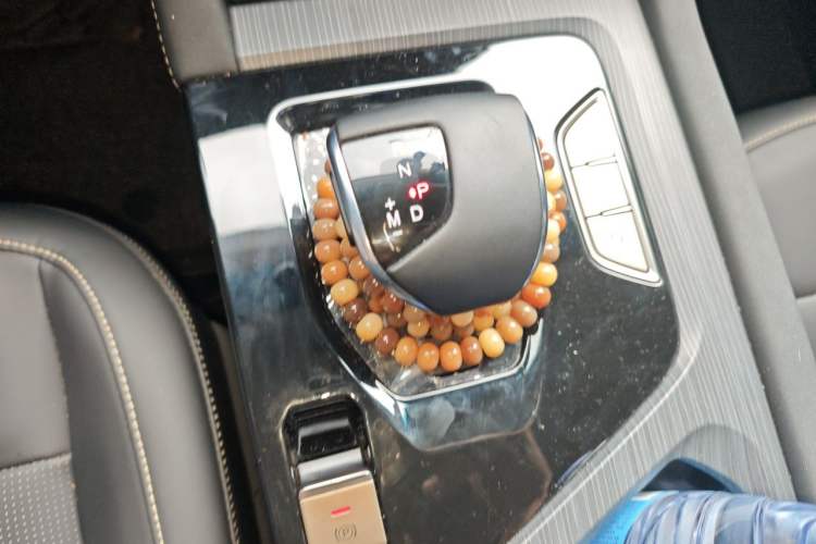 Used JETOUR X90 PLUS 2024 1.6TD DCT Villa 7-Seater Gear Lever