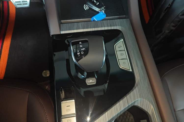 Used JETOUR X90 PLUS 2024 1.6TD DCT Villa PRO 5-Seater Gear Lever