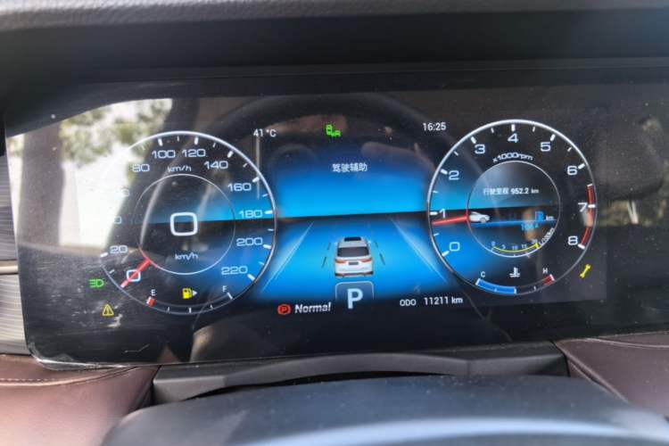 Used JETOUR X90 PLUS 2024 1.6TD DCT Villa 5-Seater Instrument Cluster
