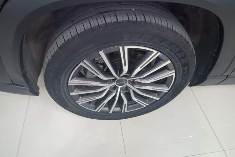 Used JETOUR X90 PLUS 2024 1.6TD DCT Villa 7-Seater Left Front Wheel Hub