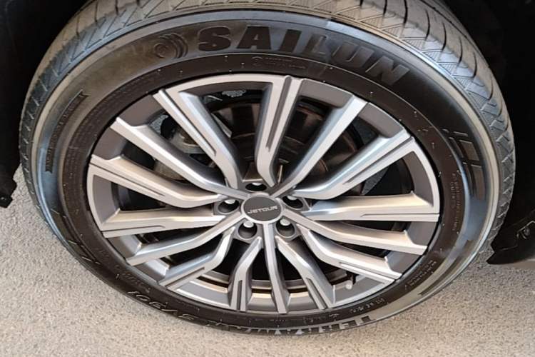 Used JETOUR X90 PLUS 2024 1.6TD DCT Family Fun Edition 7 Seats Left Front Wheel Hub