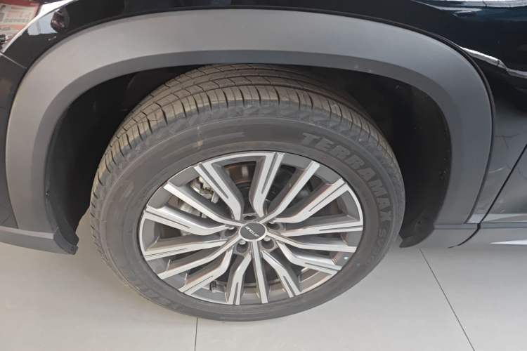 Used JETOUR X90 PLUS 2024 1.6TD DCT Villa PRO 5-Seater Left Front Wheel Hub
