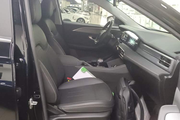 Used JETOUR X90 PLUS 2024 1.6TD DCT Villa 7-Seater Right Front Seat