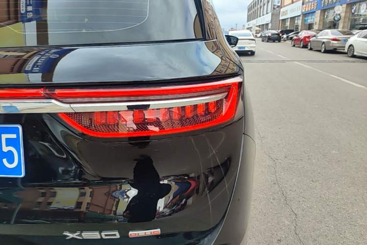 Used JETOUR X90 PLUS 2024 1.6TD DCT Villa 7-Seater Right Rear Taillight