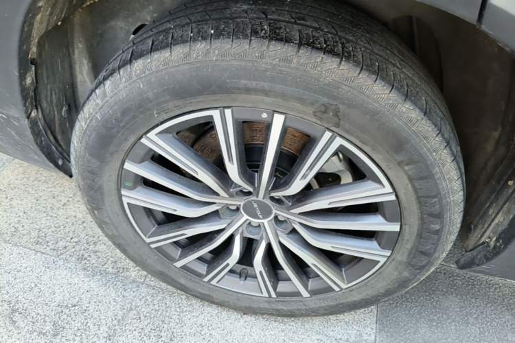 Used JETOUR X90 PLUS 2024 1.6TD DCT Family Fun Edition 7 Seats Right Rear Wheel Hub
