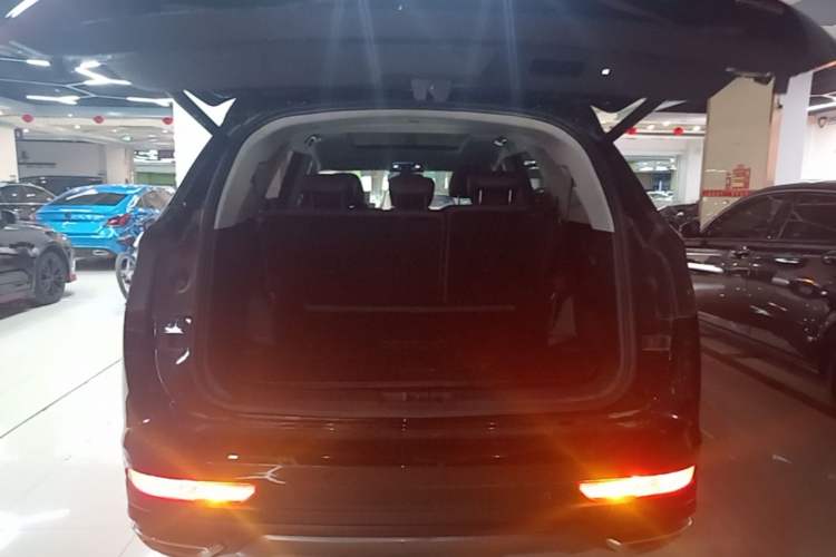 Used JETOUR X90 PLUS 2024 1.6TD DCT Villa 7-Seater Trunk