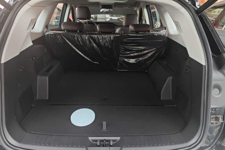 Used JETOUR X90 PLUS 2024 1.6TD DCT Villa PRO 5-Seater Trunk