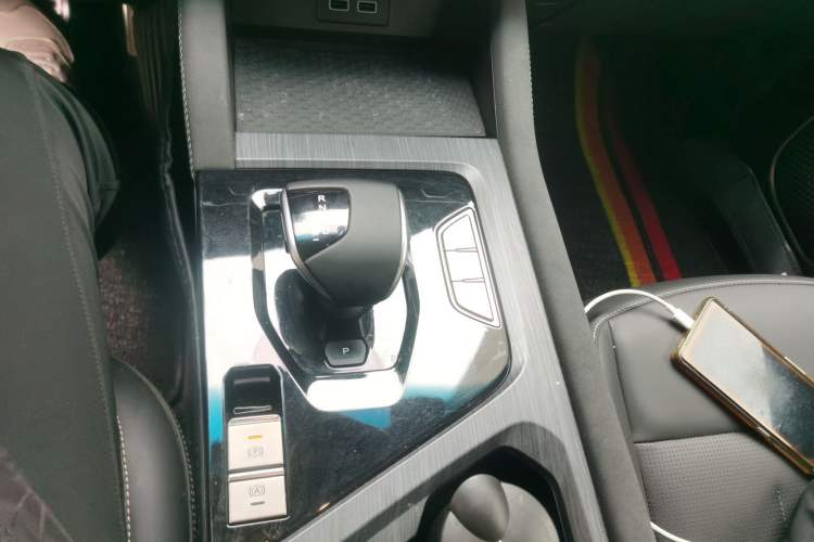 Used JETOUR X90 PLUS 2024 1.6TD DCT Villa 5-Seater Gear Lever