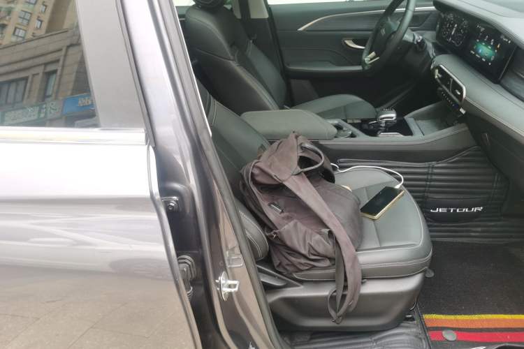Used JETOUR X90 PLUS 2024 1.6TD DCT Villa 5-Seater Right Front Seat