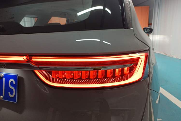 Used JETOUR X90 PLUS 2024 1.6TD DCT Villa 5-Seater Right Rear Taillight