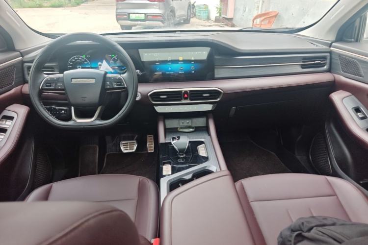 Used JETOUR X90 PLUS 2024 1.6TD DCT Villa 7-Seater Center Console