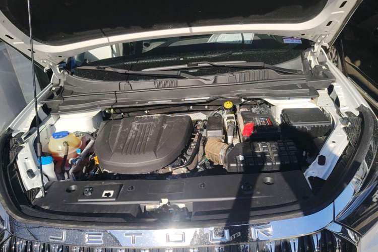 Used JETOUR X90 PLUS 2024 1.6TD DCT Villa 5-Seater Engine Bay
