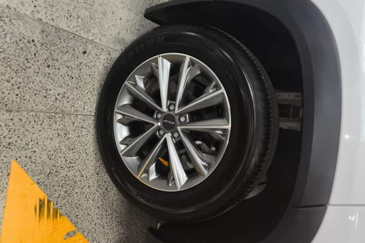 Used JETOUR X90 PLUS 2024 1.6TD Manual Yangfang PRO 7-Seater Exterior 8