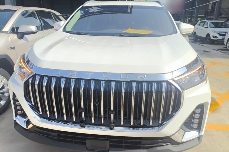 Used JETOUR X90 PLUS 2024 1.6TD Manual Yangfang PRO 5-Seater Front