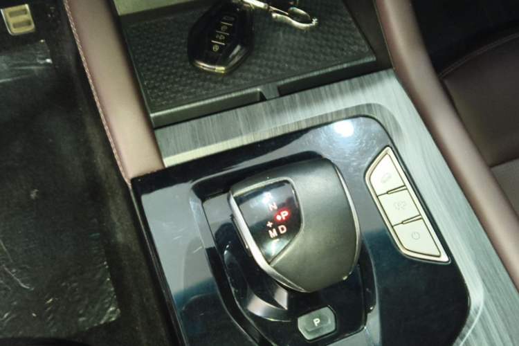 Used JETOUR X90 PLUS 2024 1.6TD DCT Villa 7-Seater Gear Lever