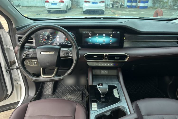 Used JETOUR X90 PLUS 2024 1.6TD DCT Villa PRO 5-Seater Interior 3
