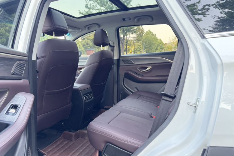 Used JETOUR X90 PLUS 2024 1.6TD DCT Villa PRO 5-Seater Interior 5