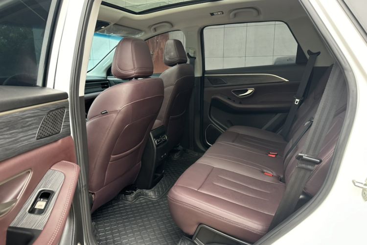 Used JETOUR X90 PLUS 2024 1.6TD DCT Villa PRO 5-Seater Interior 5