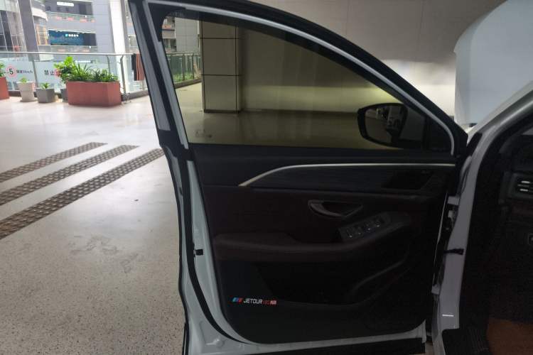 Used JETOUR X90 PLUS 2024 1.6TD Manual Yangfang PRO 7-Seater Interior 7