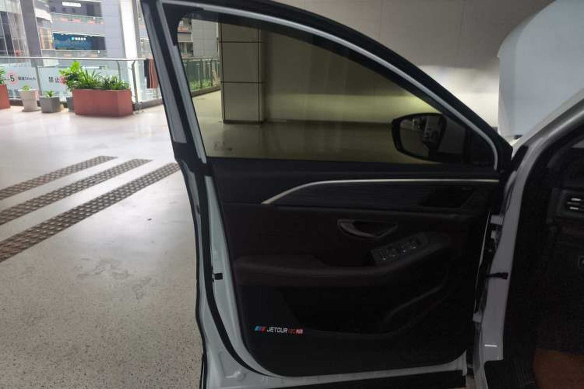 Used JETOUR X90 PLUS 2024 1.6TD Manual Yangfang PRO 7-Seater Interior 7