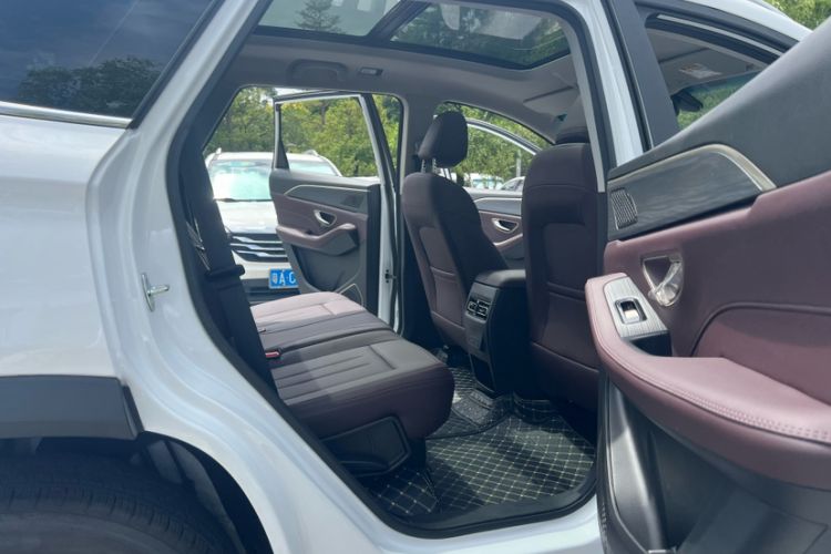 Used JETOUR X90 PLUS 2024 1.6TD DCT Villa 5-Seater Interior 9