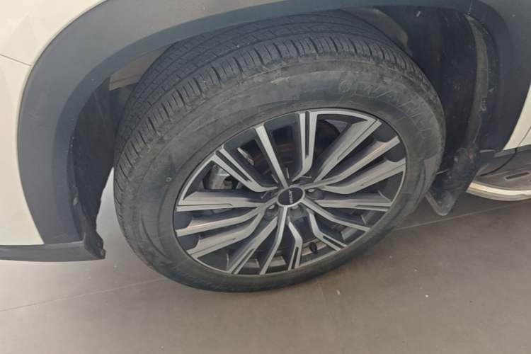 Used JETOUR X90 PLUS 2024 1.6TD DCT Villa 5-Seater Left Front Wheel Hub