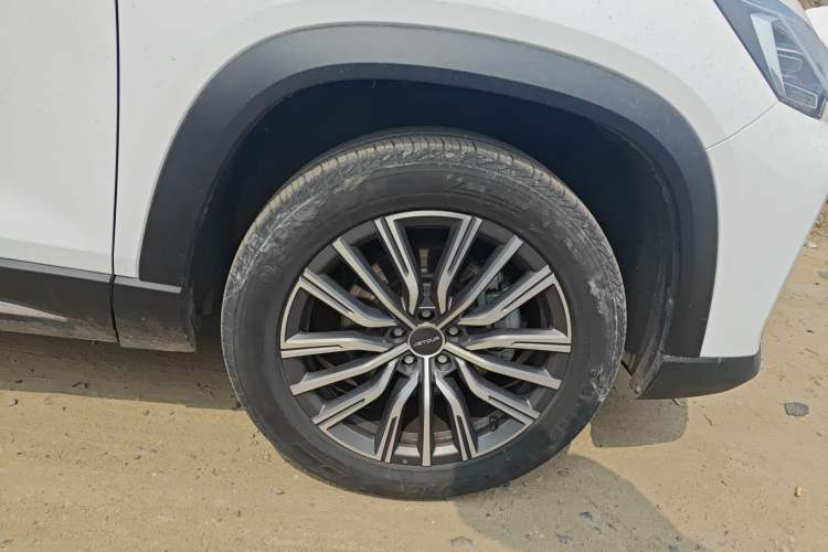 Used JETOUR X90 PLUS 2024 1.6TD DCT Villa PRO 5-Seater Right Front Wheel Hub