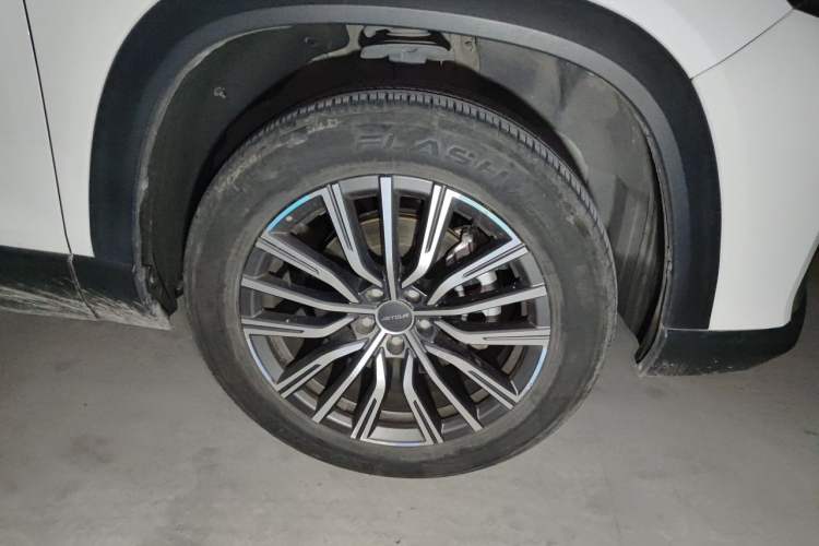 Used JETOUR X90 PLUS 2024 1.6TD DCT Villa PRO 7-Seater Right Front Wheel Hub