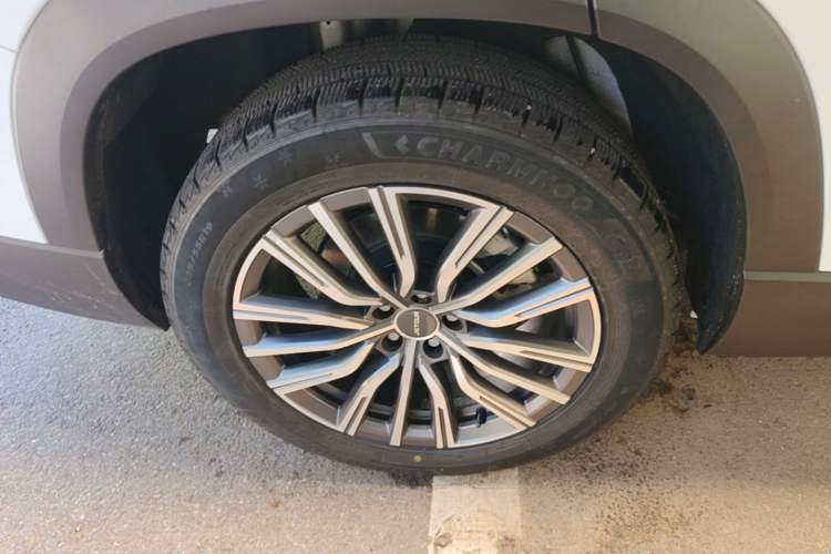 Used JETOUR X90 PLUS 2024 1.6TD DCT Villa PRO 7-Seater Right Rear Wheel Hub